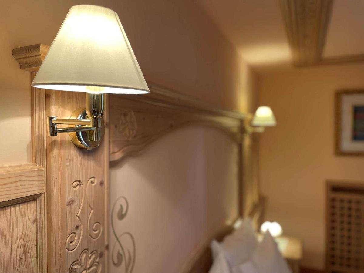 Hotel Cima Rosetta - BW Signature Collection ซานมาร์ตีโนดีกัสตรอสซา ภายนอก รูปภาพ