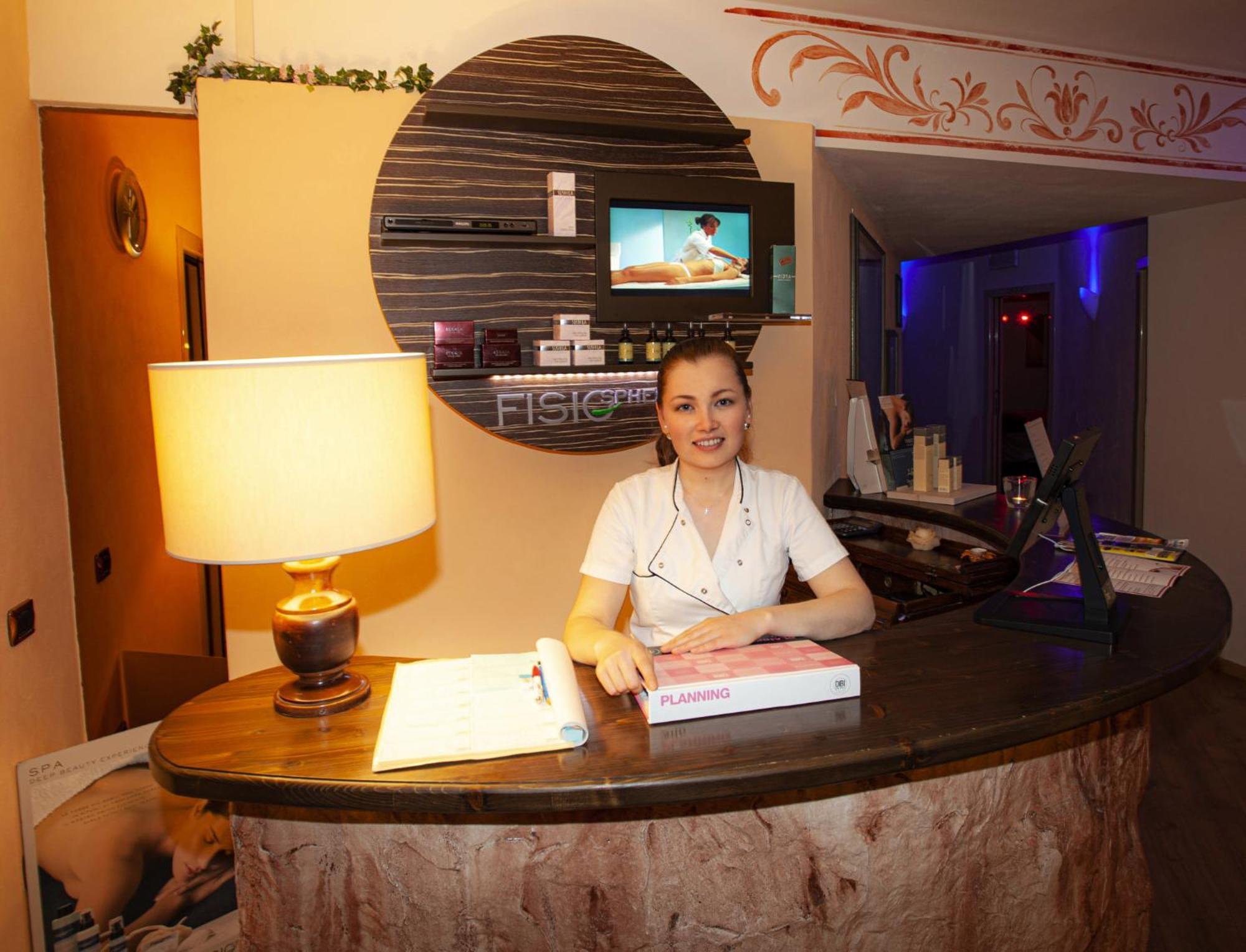 Hotel Cima Rosetta - BW Signature Collection ซานมาร์ตีโนดีกัสตรอสซา ภายนอก รูปภาพ