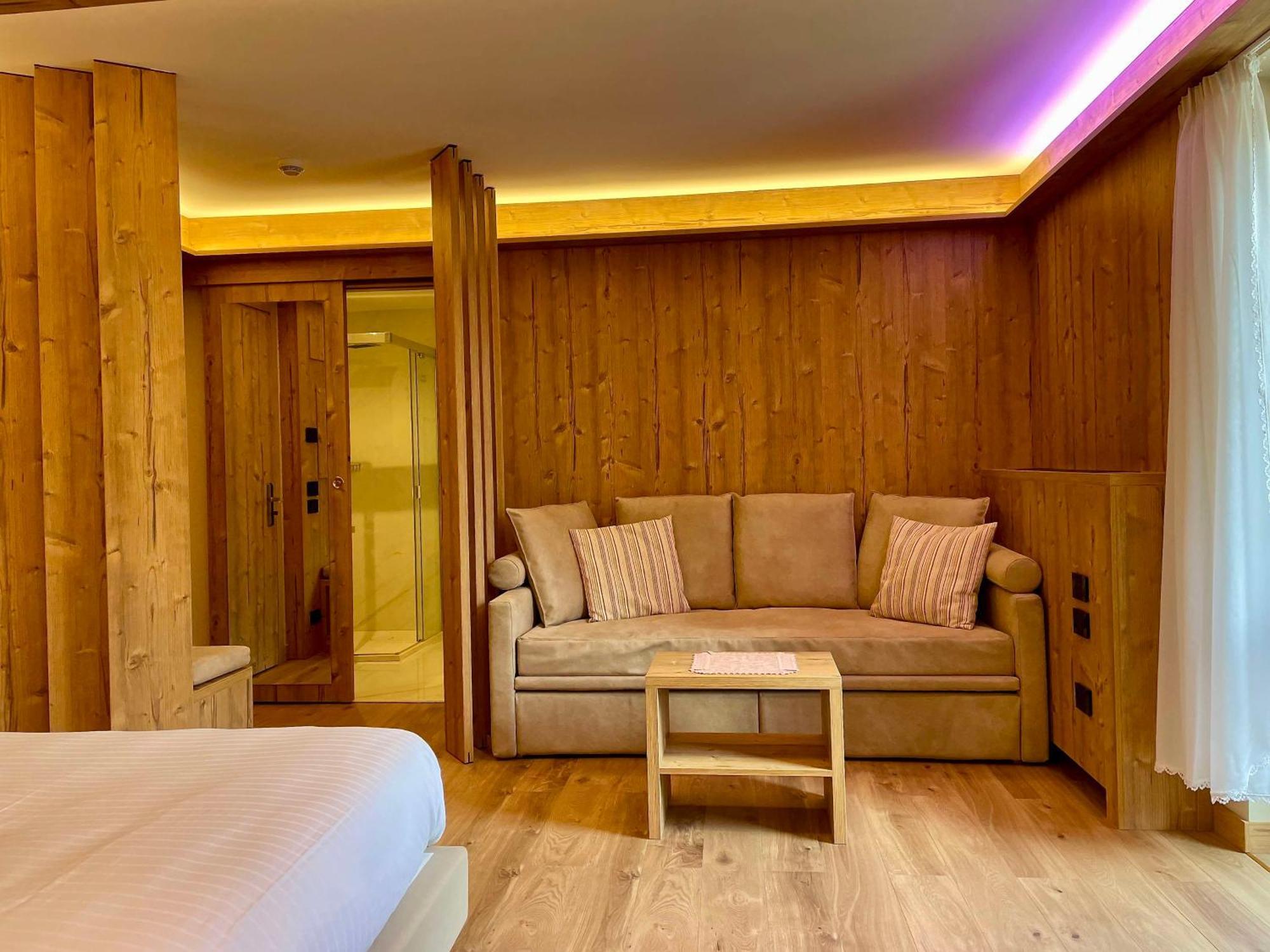 Hotel Cima Rosetta - BW Signature Collection ซานมาร์ตีโนดีกัสตรอสซา ภายนอก รูปภาพ